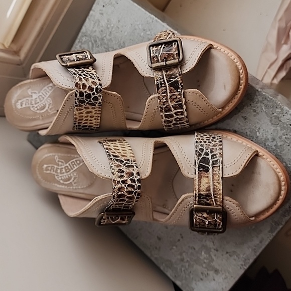 FreeBird by Steven Caprice Sandals (ice multi) - Picture 3 of 6